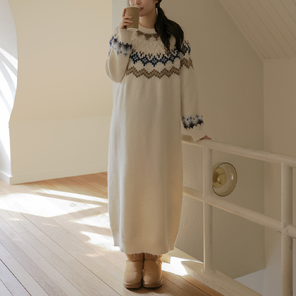 Maternity*Flat Nordic Knit Long Maternity Dress