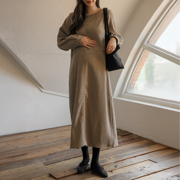 Maternity*Peach Cut Long Maternity Dress