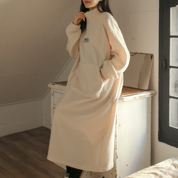 Maternity*Cozy fleece long maternity dress