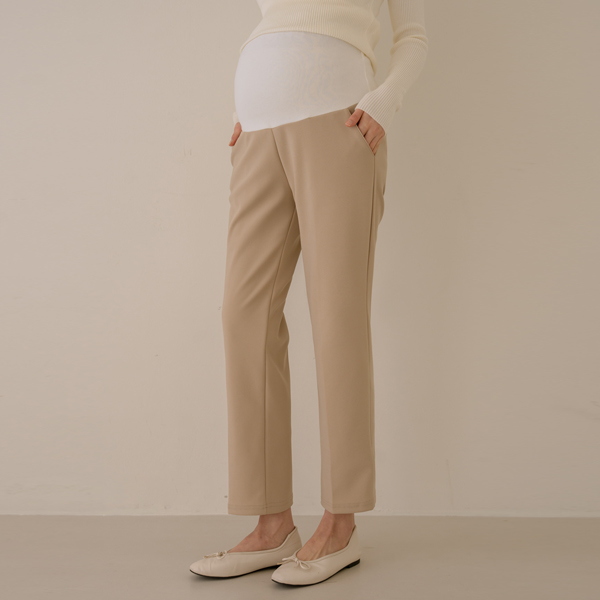 Maternity*Spandex-filled maternity slacks