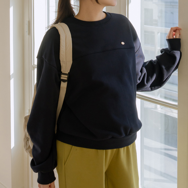 Maternity*Incision Pendant Maternity Man-to-Man