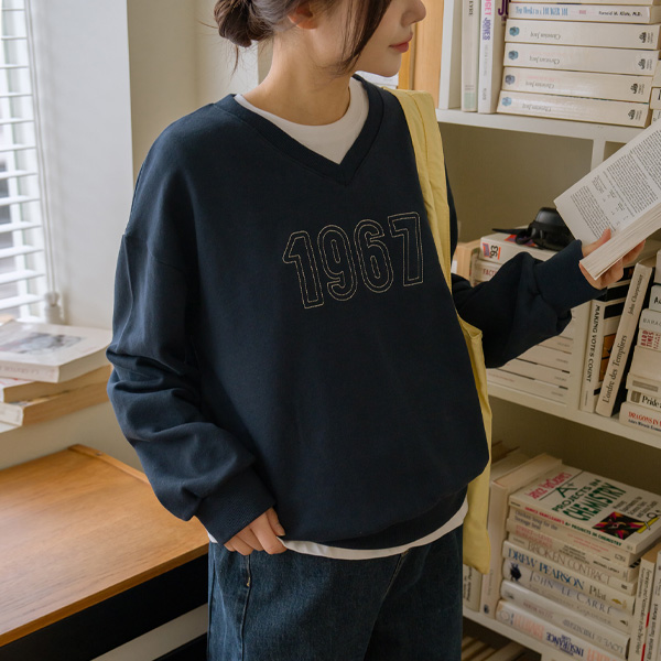 Maternity*1967 Loose V Man to Man