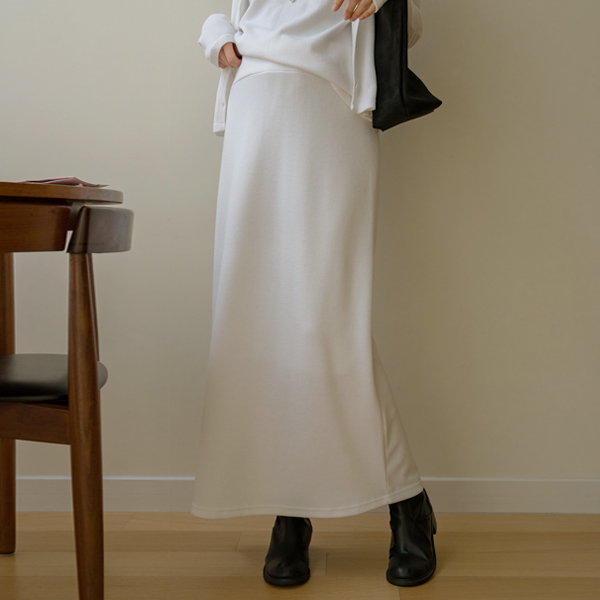 Maternity*Soft Maxi-length Spandex Skirt (Early to Middle Childhood/Newborn Mom)