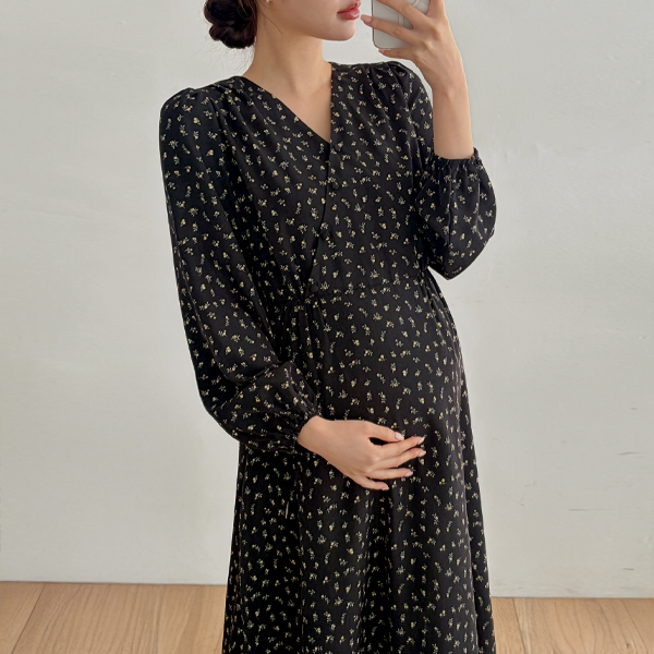 <b>[Opening Special]</b> <b>[Delicate/Party Look]</b> [S-made] Maternity* Delicate Flower Button Maternity Dress
