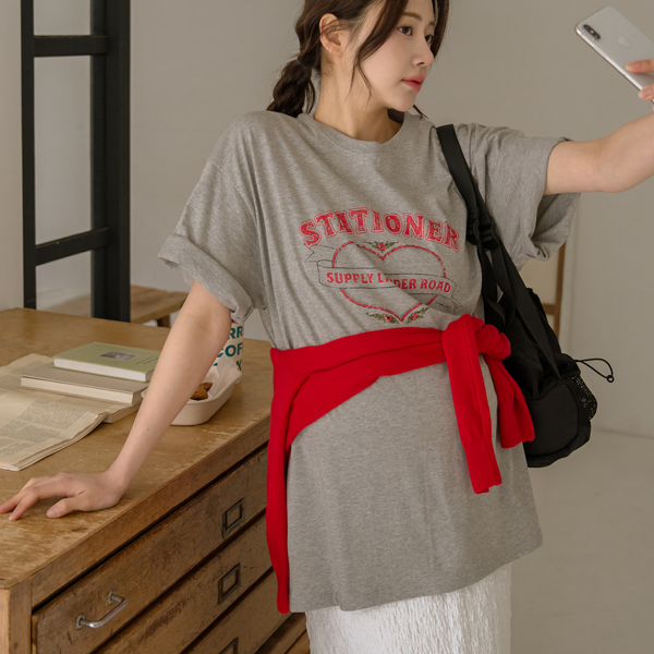 Maternity*Rose Heart Boxy Fit Short Sleeves T-shirt