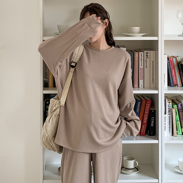 <b>[Limited Quantity SALE]</b> Maternity*Effortless Chic T-shirt