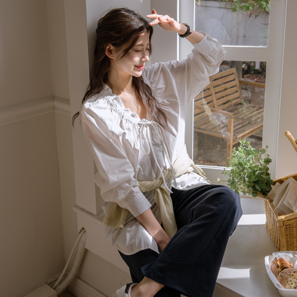 Maternity*Soy Shirring V Blouse