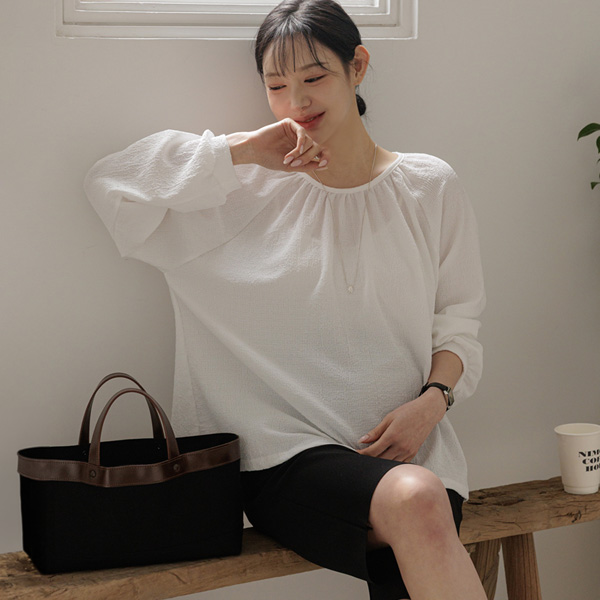 <b>[Popularity Vote 1st Place]</b> Maternity* Shirred Wrinkle Loose Fit Back Ribbon Blouse