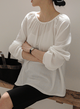 <b>[Popularity Vote 1st Place]</b> Maternity* Shirred Wrinkle Loose Fit Back Ribbon Blouse