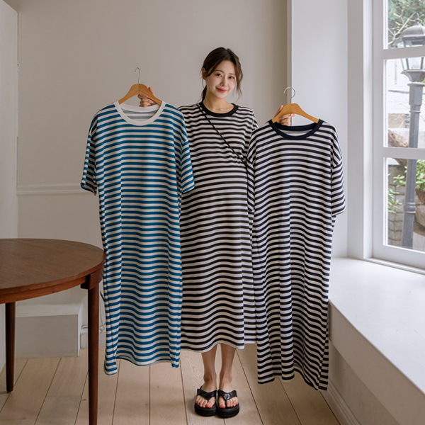 Maternity*Relaxed Striped Short Sleeve Maternity Dress