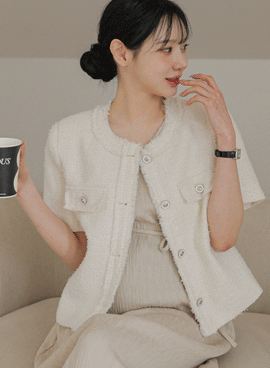 Maternity*Liz short sleeve tweed jacket