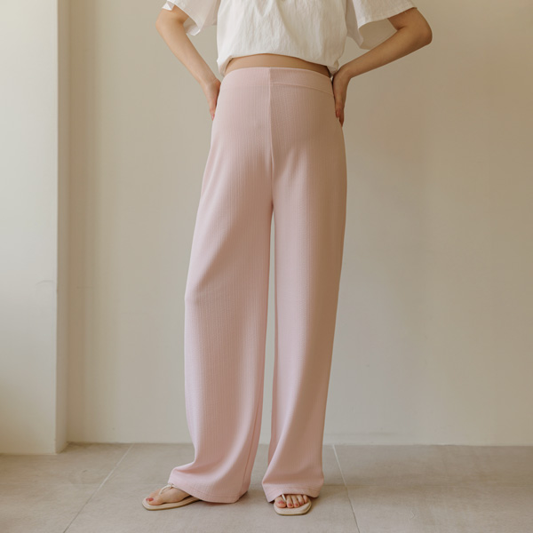 Maternity*Flowy Embossed Maternity Pants