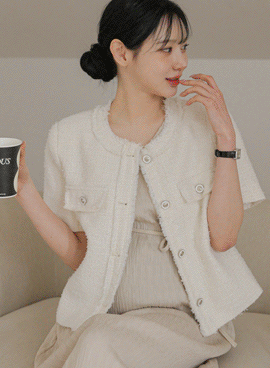 Maternity*Liz short sleeve tweed jacket
