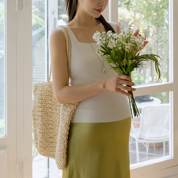 Maternity*Mochi Square Breast Cover Sleeveless shirts