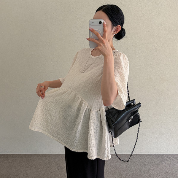 Maternity*Wrinkle Embossed Babydoll Maternity Blouse
