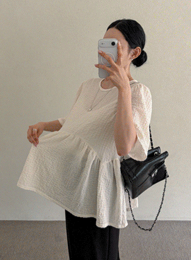 Maternity*Wrinkle Embossed Babydoll Maternity Blouse