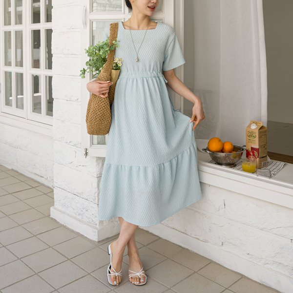 <b>[Limited Quantity SALE]</b> <b>[Flowy/Summer Vibe]</b> [S-made] Maternity* Fluttering Jacquard Adjustable Tiered Maternity Dress