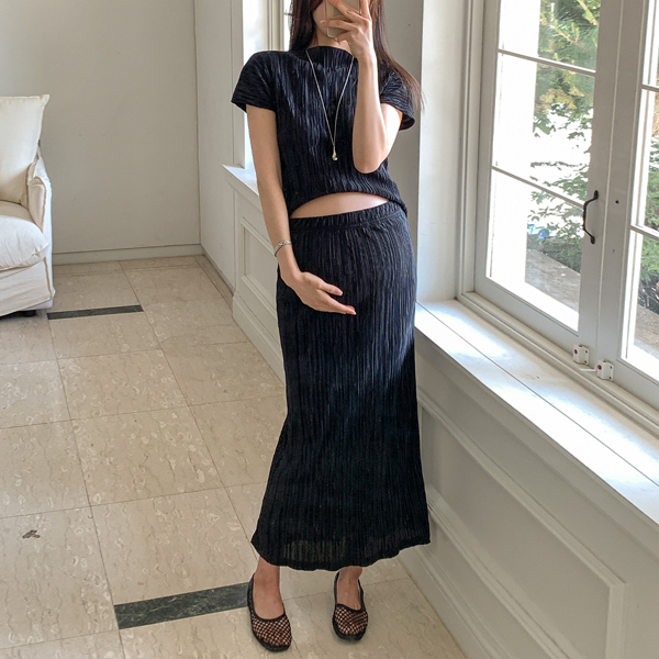 <b>[Limited Time Sale]</b> <b>[Light as if you’re not wearing anything / Effortless Chic]</b> [S-made] Maternity*Shy Girl Pleated Color Block Maternity Set