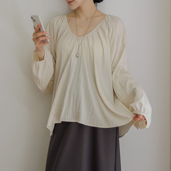 Maternity*Shirring Deep V Blouse