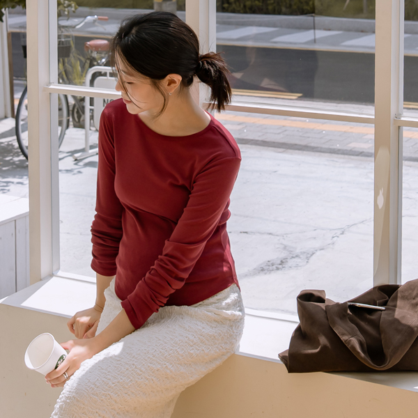 Maternity* Essence Rounding Tension T-shirt