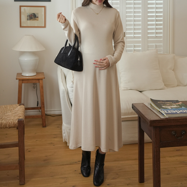 <b>[Limited Quantity SALE]</b> Maternity* Slimming Lined Knit Flare Maternity Dress