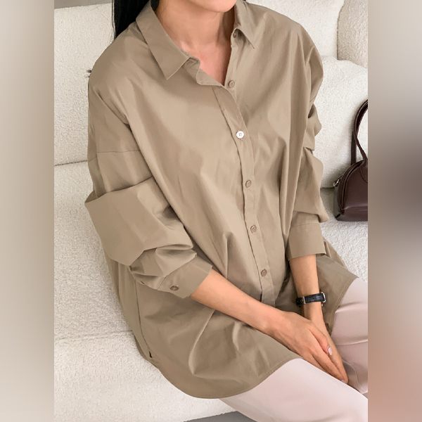 Maternity*Boy back button boxy maternity shirt
