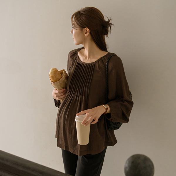 Maternity*Melipin Tuck Flare Maternity Blouse