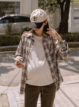 Maternity*Soft Peach Check Oversized Shirt